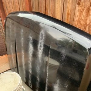 2007 Chevy silverado hood